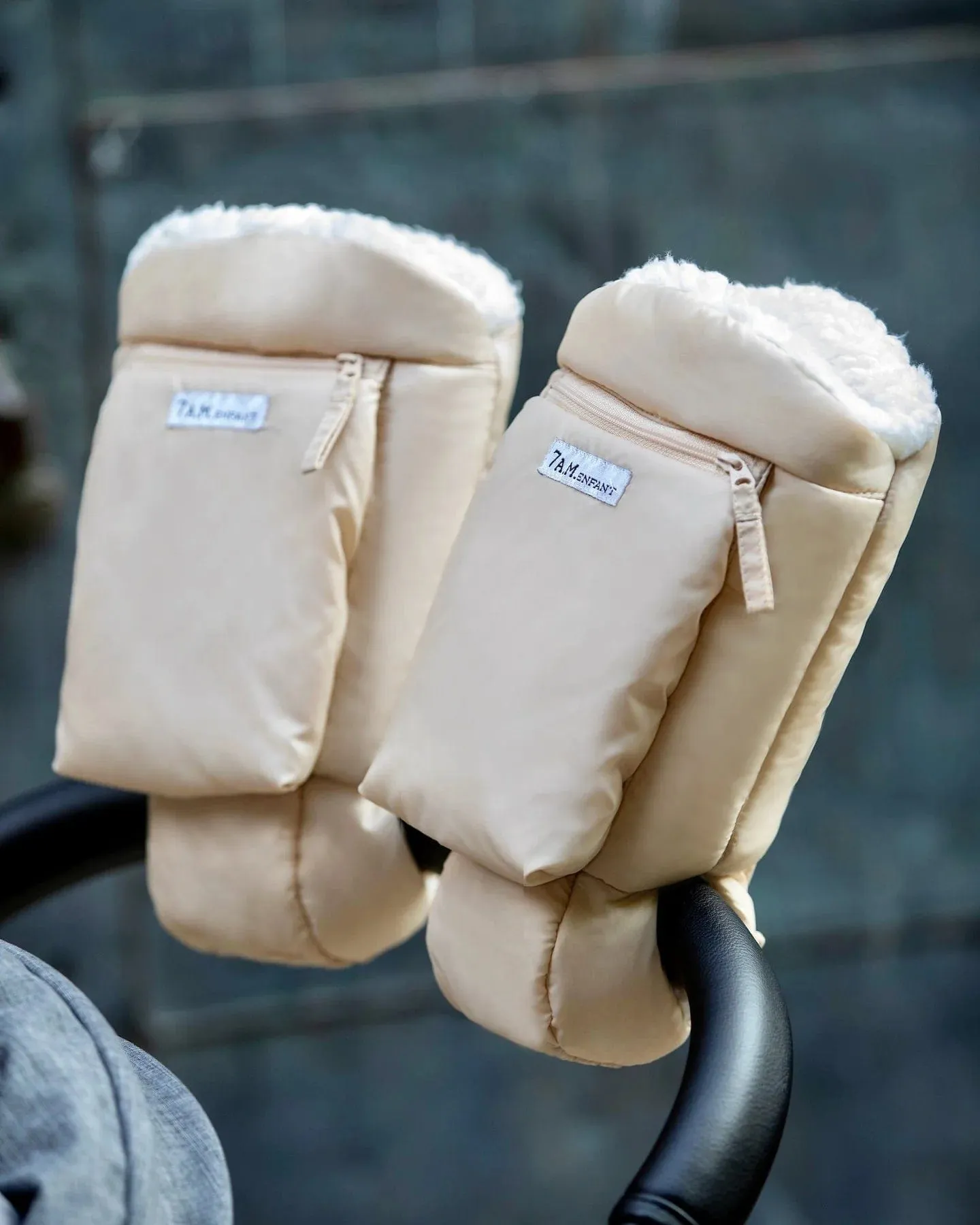 7AM Enfant Warmmuffs
