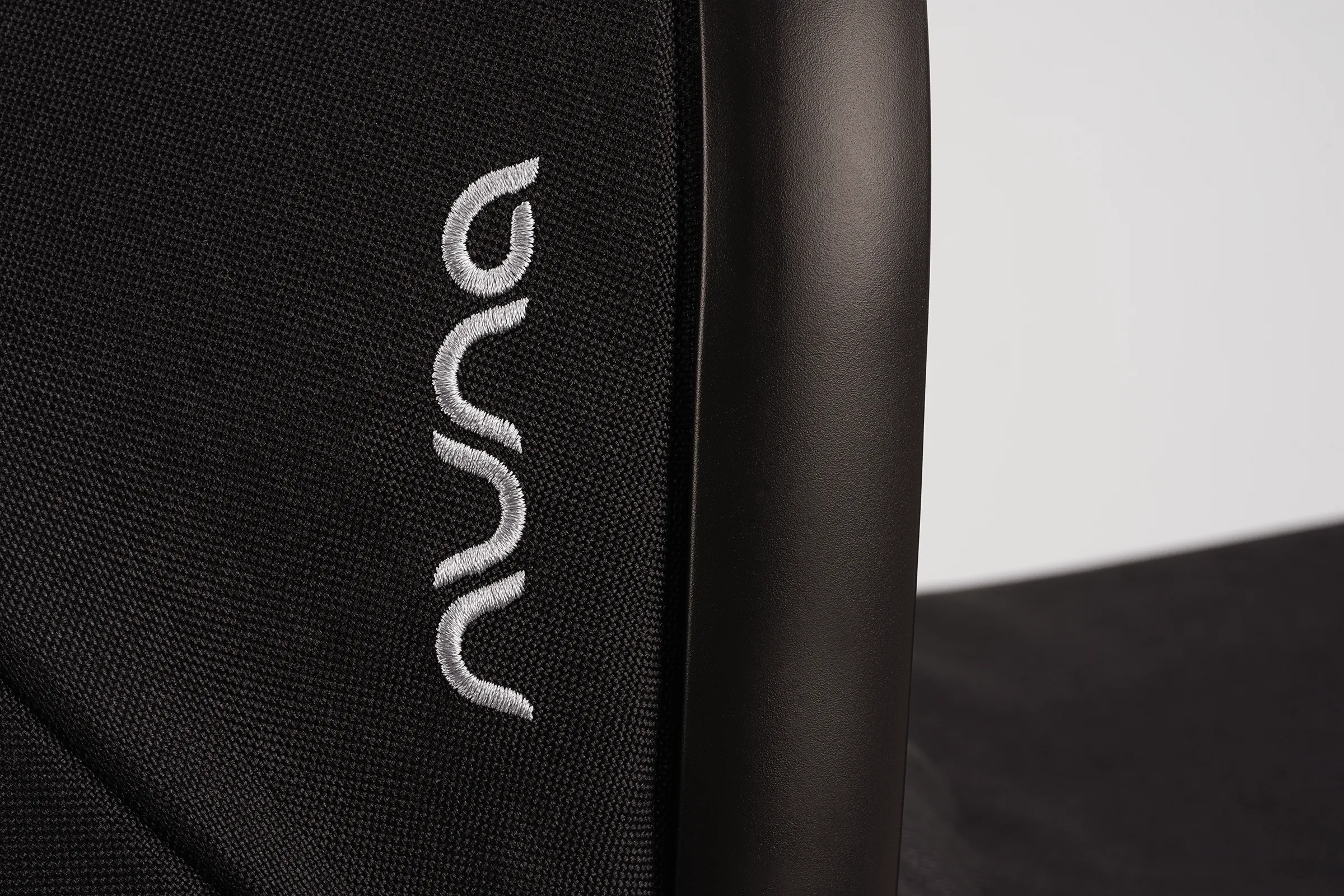 Nuna Demi NEXT Carrycot - Caviar