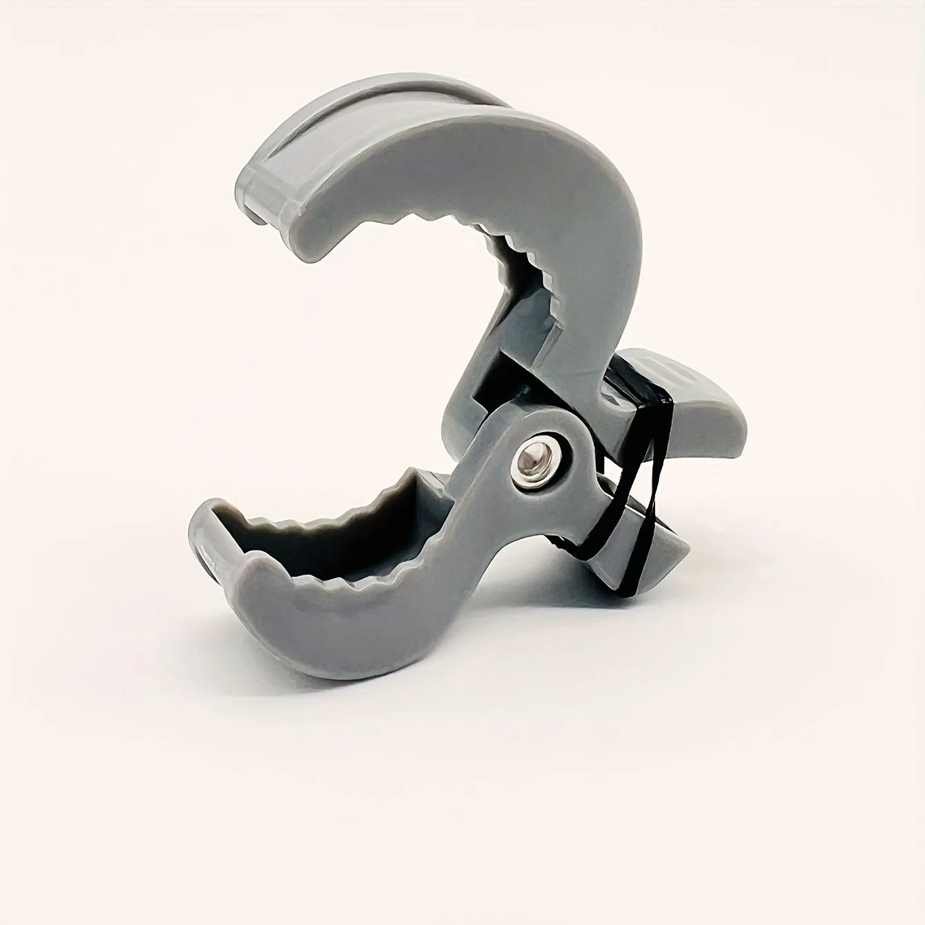 Stroller Blanket Clips Keep Babys Blanket Secure on Walks